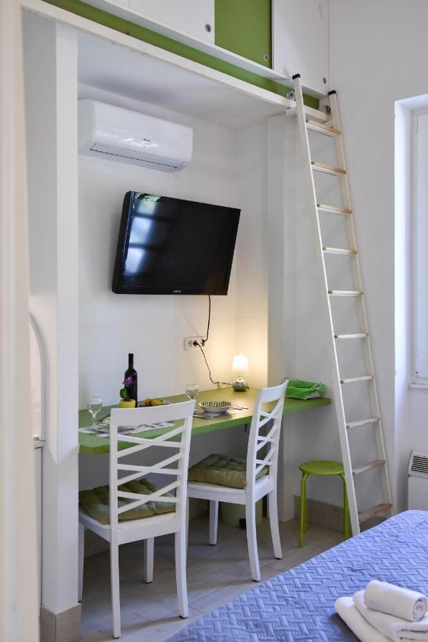 Microapartment Suni Spalato Esterno foto