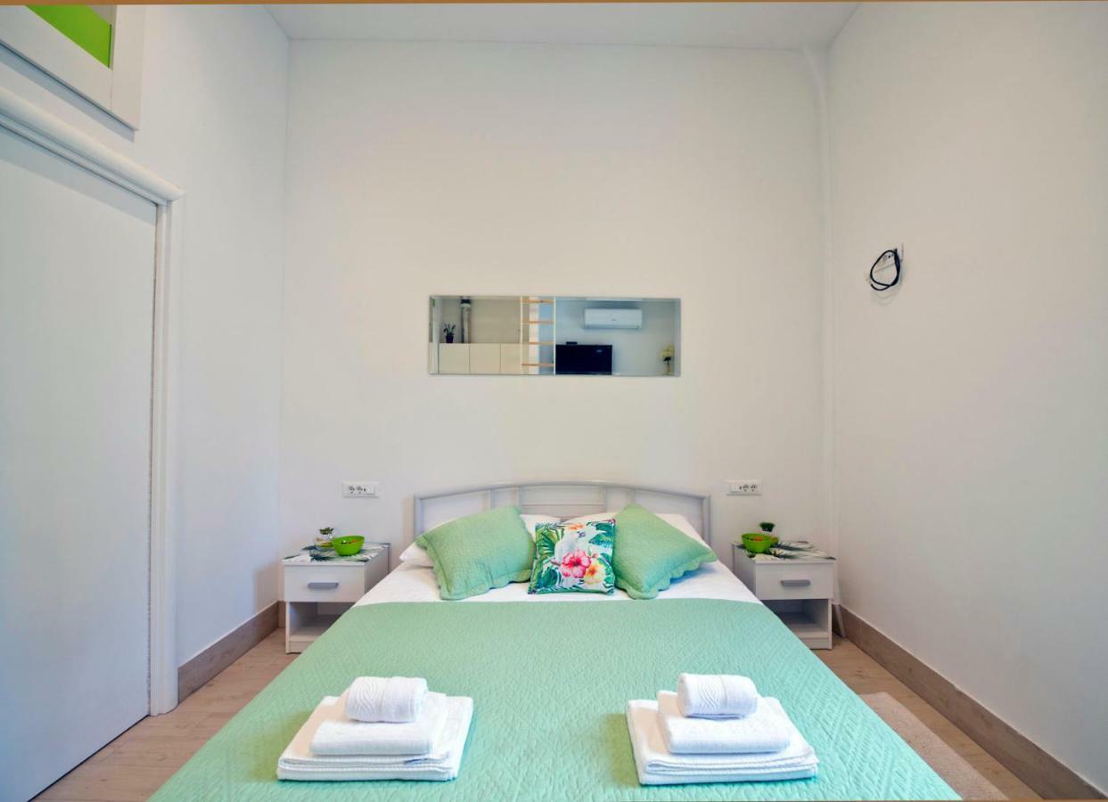 Microapartment Suni Spalato Esterno foto